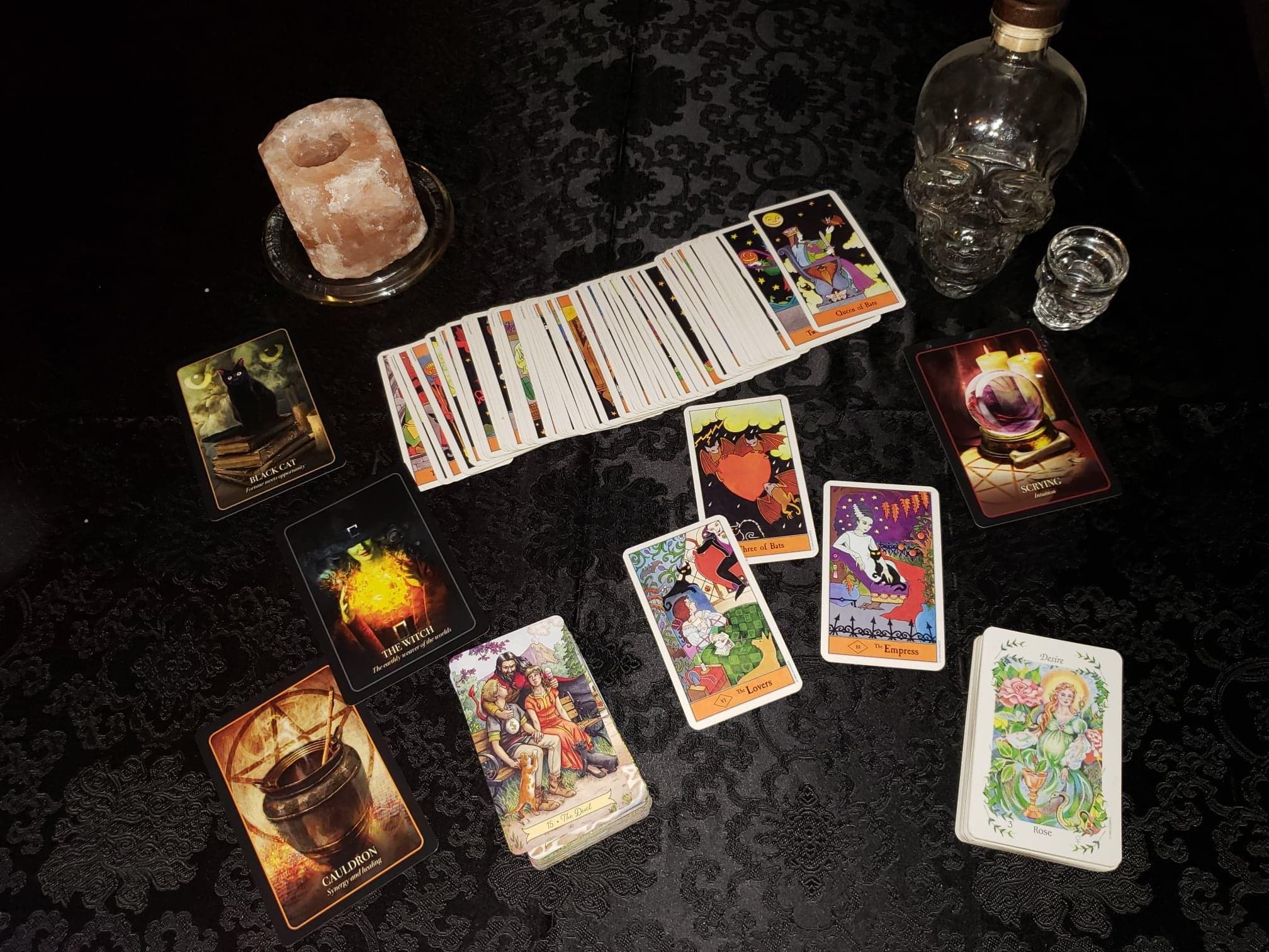 Background picture of Amer Witch