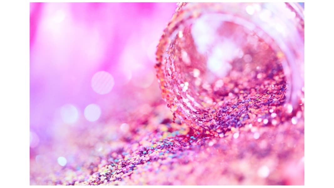 Background picture of Erika Everly