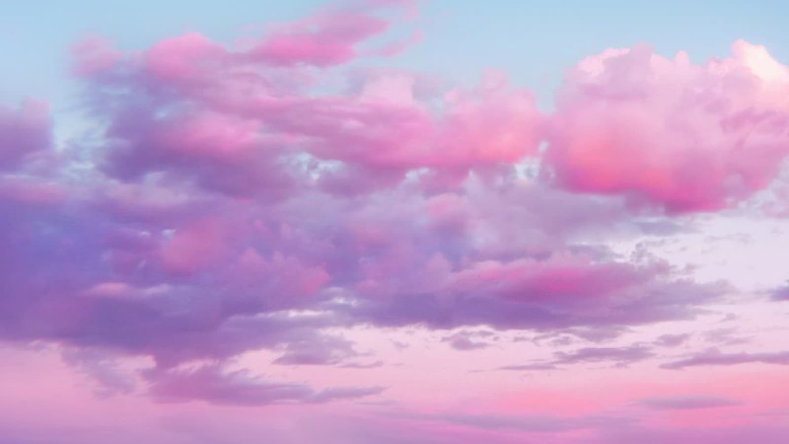 Background picture of aezylla