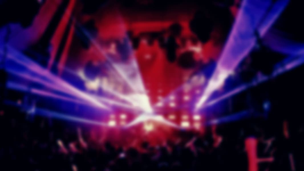 Background picture of Nikkie Stones