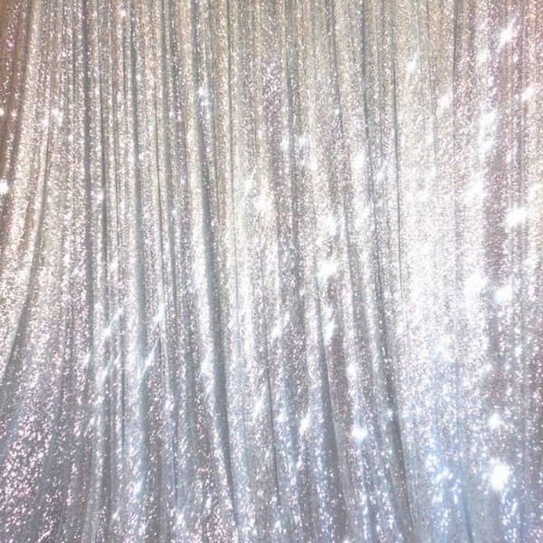 Background picture of vlovesTTV