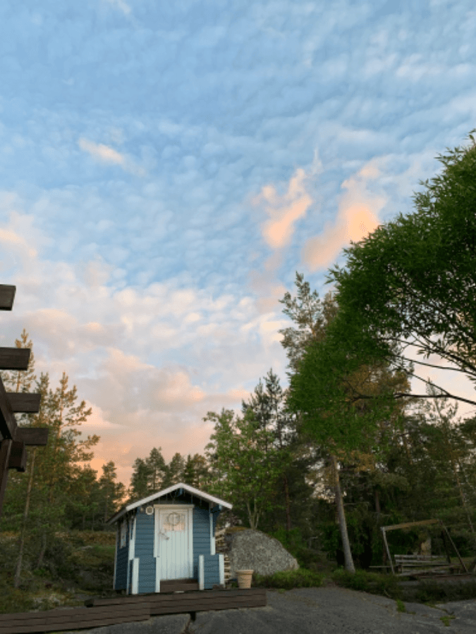 Background picture of MelissaTheViolinist