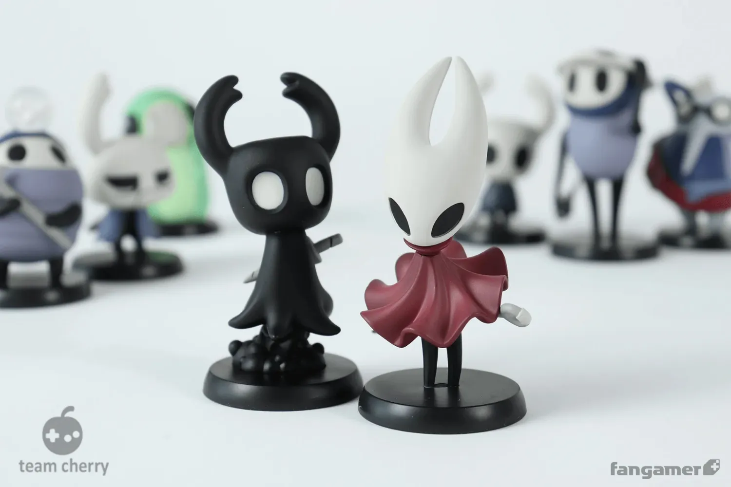 Figurines